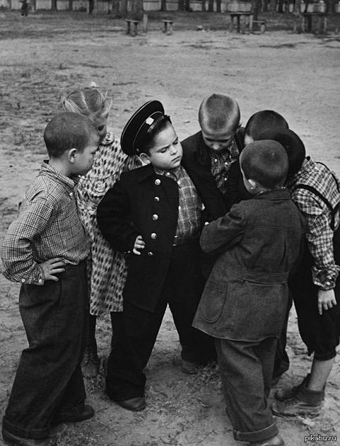 Картинки по запросу Первоклассники, 1948 г.