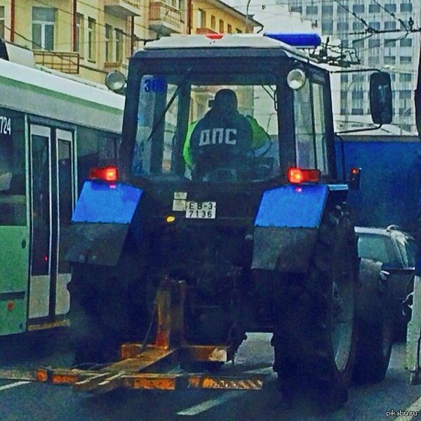 В Беларуси гаишники пересели на новый вид транспорта)