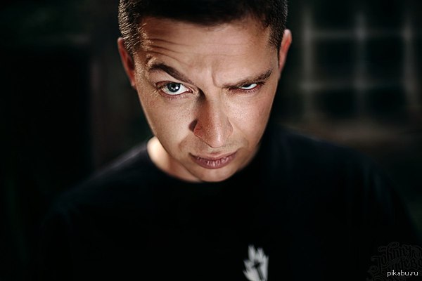   Oxxxymiron 27  -   ,      VIP   Oxxxymiron,   .    (), random.org  