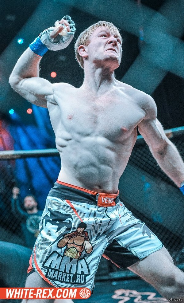 ��� �� ���))