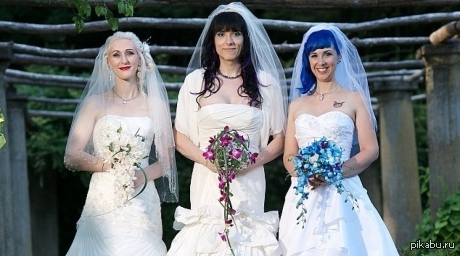 Three lesbians marry each other in the USA - NSFW, news, USA, Lesbian, Wedding, The americans