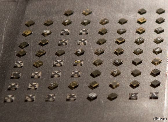 Самовоспроизводящиеся микроботы.