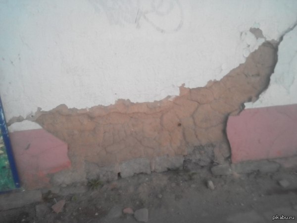 9 мая с другом нашли карту России, обратите внимание -Крым наш. Ну или я не знаю географию)