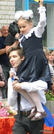 Так-то и мы знаем эту честь :DD