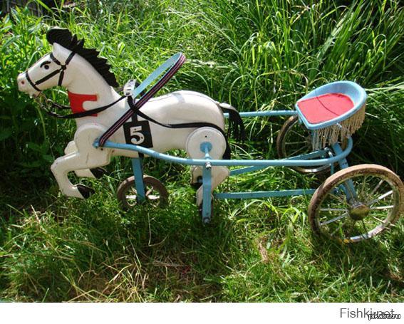 Трактор лошадка. Лошадка с педалями. Детский велосипед с лошадкой. Конь педальный игрушка. Лошадь с педалями детская.