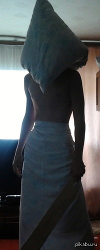 ����� ������ ���������� Pyramid Head � ���� ����������