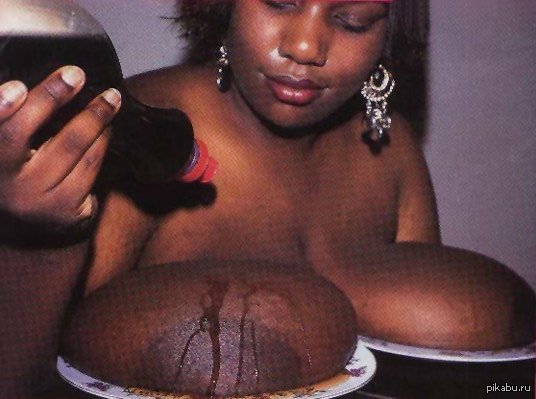 Black bread - NSFW, Pie, Bread, Boobs, Plate