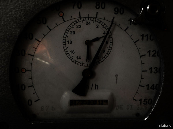 "Тиканье скоростемера, мысли в голове, мы едем домой..."