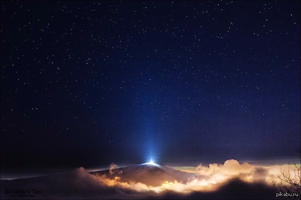 Танец тумана вокруг горы Машука. Пятигорск. Фотограф: Ян Севальнев.