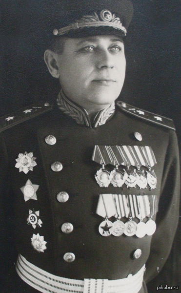 Пикабу, помоги. Мой прапрадед. Генерал-лейтенант Максим Егоров. 3 коммента для минусов.