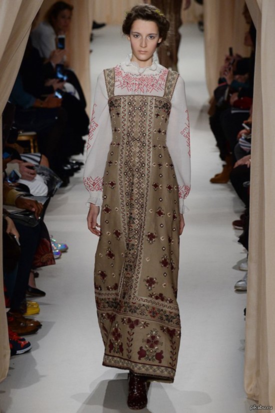 Valentino Couture spring-summer 2015 - Fashion, Models, The dress, Sundress, Russian style