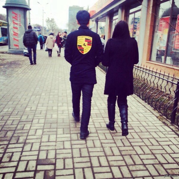 Повелась на Porsche