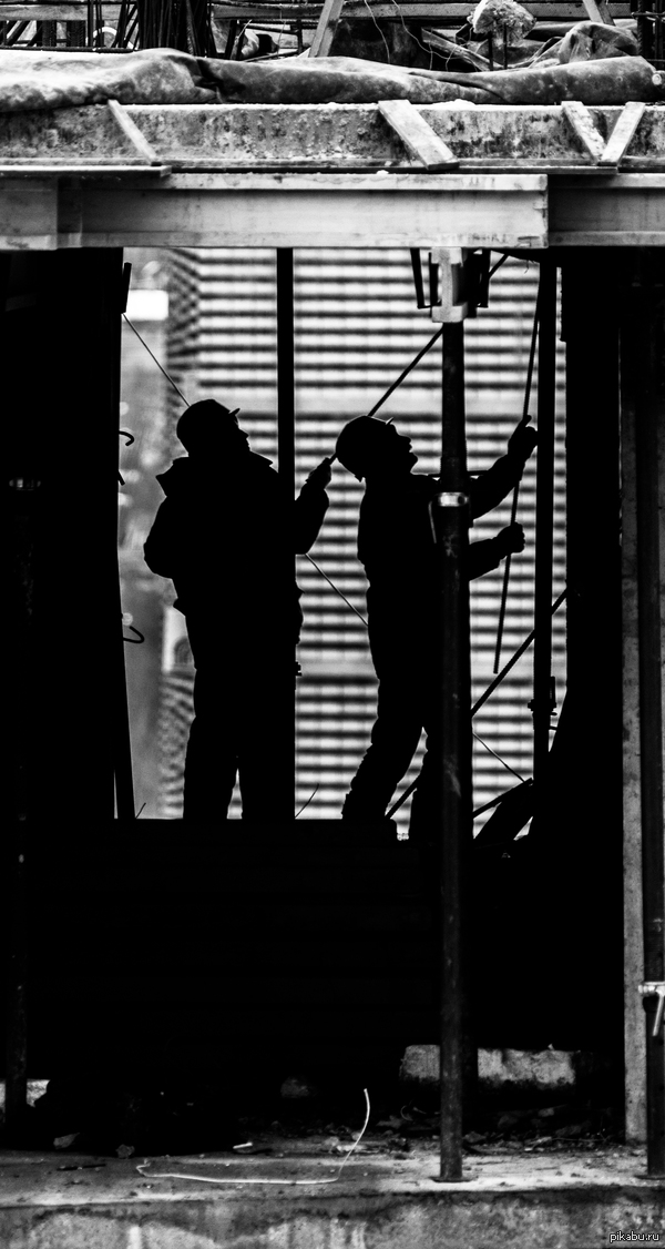 Чёрное и Белое