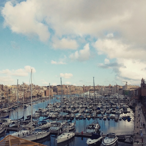   Grand Harbour Marina. Valetta, Malta.      )