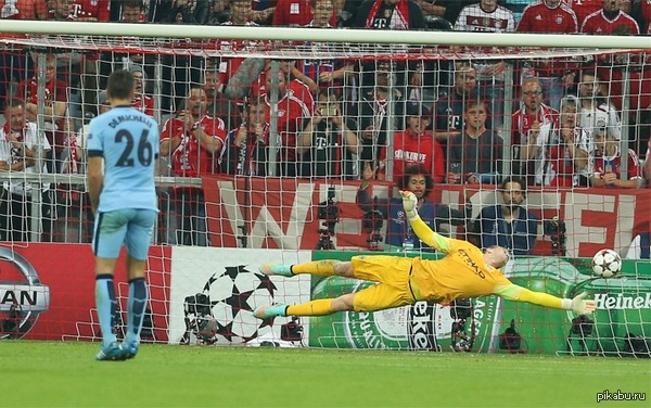 Герой. Джо Харт установил рекорд ко количеству сейвов в Лиги Чемпионов