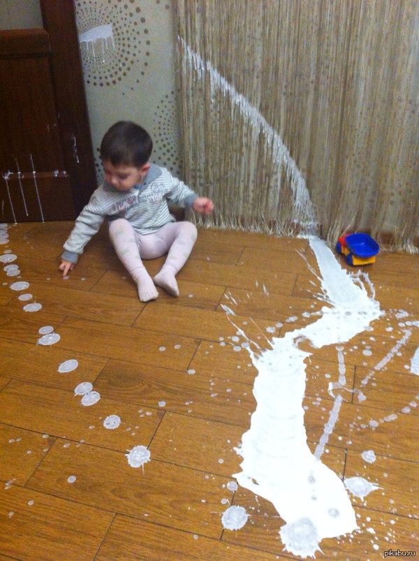 То чувство, когда понял что племянник еще не готов оставаться с кефиром наедине