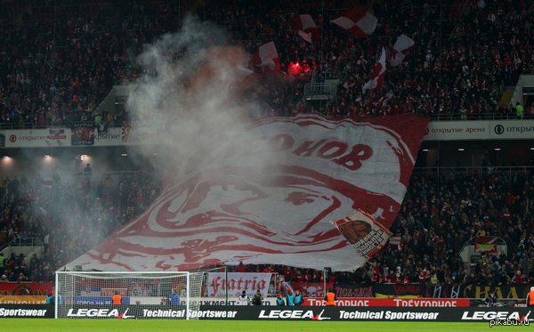 Баннер на матче Торпедо - Спартак