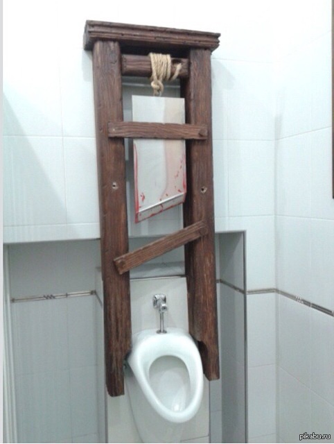 Милые туалеты в ереванской кофейне)