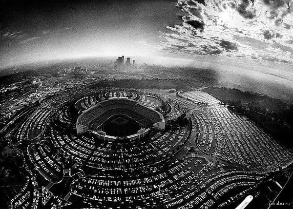   Dodger Stadium        -     , 1977 . 