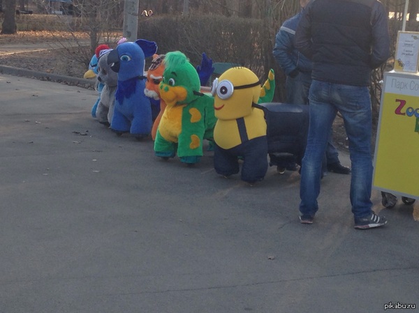 �������