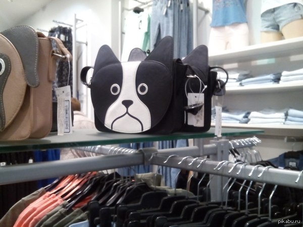 эта сумка осознала тщетность бытия