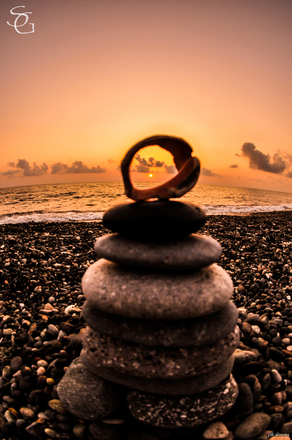 Sunset through the cockleshell