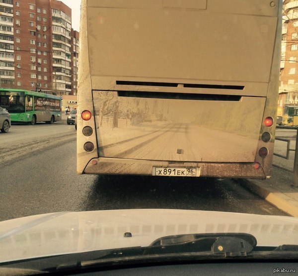 Экраны для грузовиков от Samsung в России