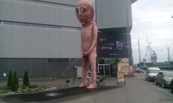 Хельсинки, торговый центр рядом с портом