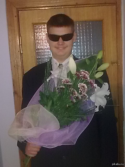 Сегодня мое первое свидание. Народ как я вам?