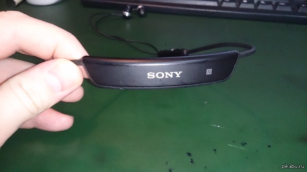 Sony SBH80      .