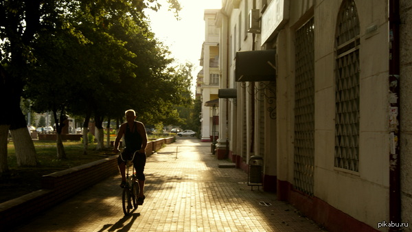 Since the atmospheric photos are in the black, I’ll probably post mine too - My, Photo, The photo, Town, Sony, Nobody reads tags