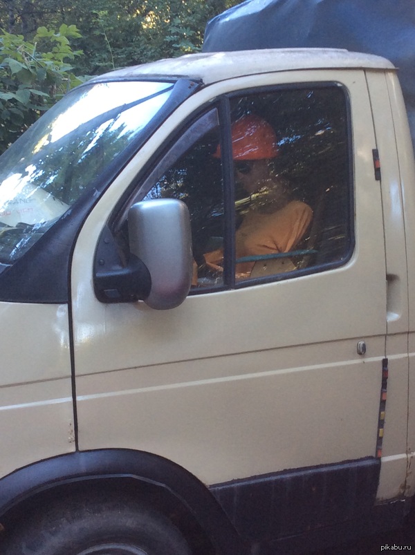 �������-�������.