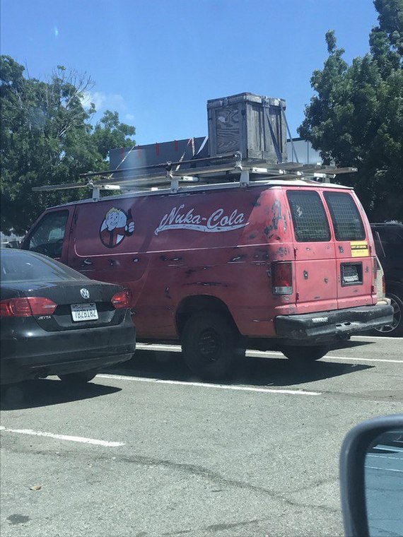 Here's a Nuka-Cola van - Fallout, Nuka Cola