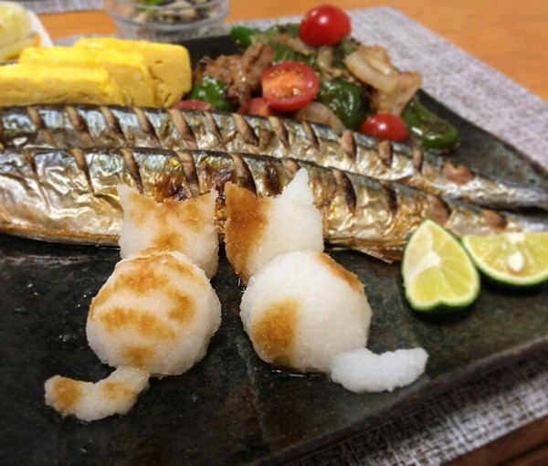 Typical decoration of a Japanese wife on a family table - Scenery, Japan, Wife, Table, Family, Dinner, cat