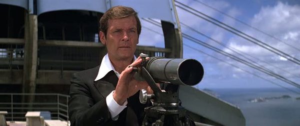 Actor Roger Moore dies at 89 - Roger Moore, Actors and actresses, Death, James Bond
