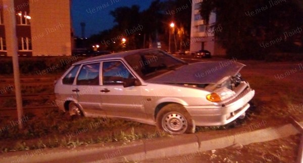 19-year-old drunk car thief crashed into a pole - news, Crash, Road accident, Naberezhnye Chelny, , Crash