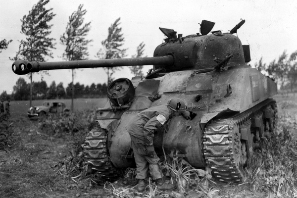 Poor Sherman - Sherman, The Second World War, Tanks