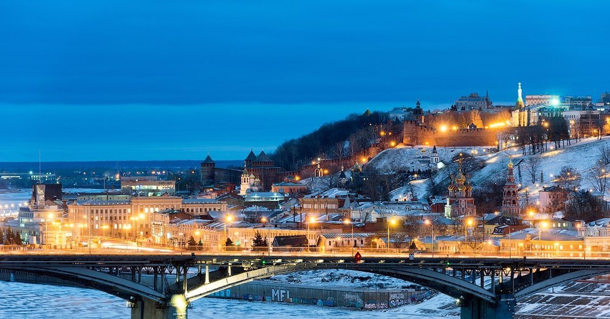 Нижний новгород в декабре. Нижний Новгород мост зима. Нижний Новгород 2015. Город Нижний Новгород зимой. Зима в городе Нижний Новгород.