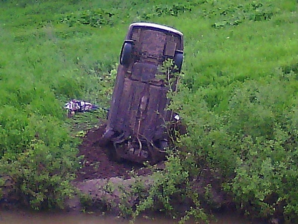 The driver flew the car across the river and died - Road accident, Extreme, Trick, , Death, , Do not repeat, Darwin Prize
