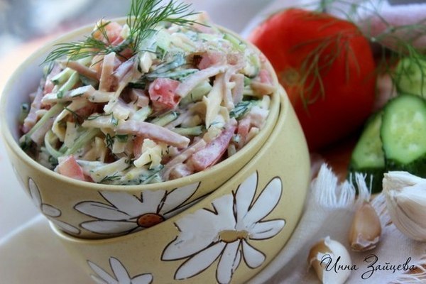 Salad of ham, tomatoes, cucumbers and cheese - Recipe, Cooking, Food