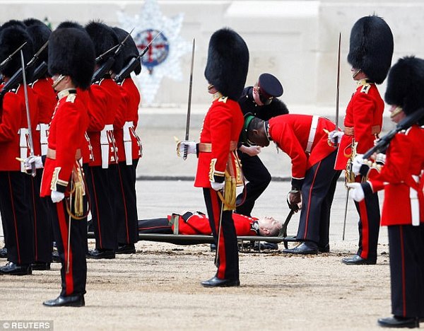        . , , Trooping the colour, 