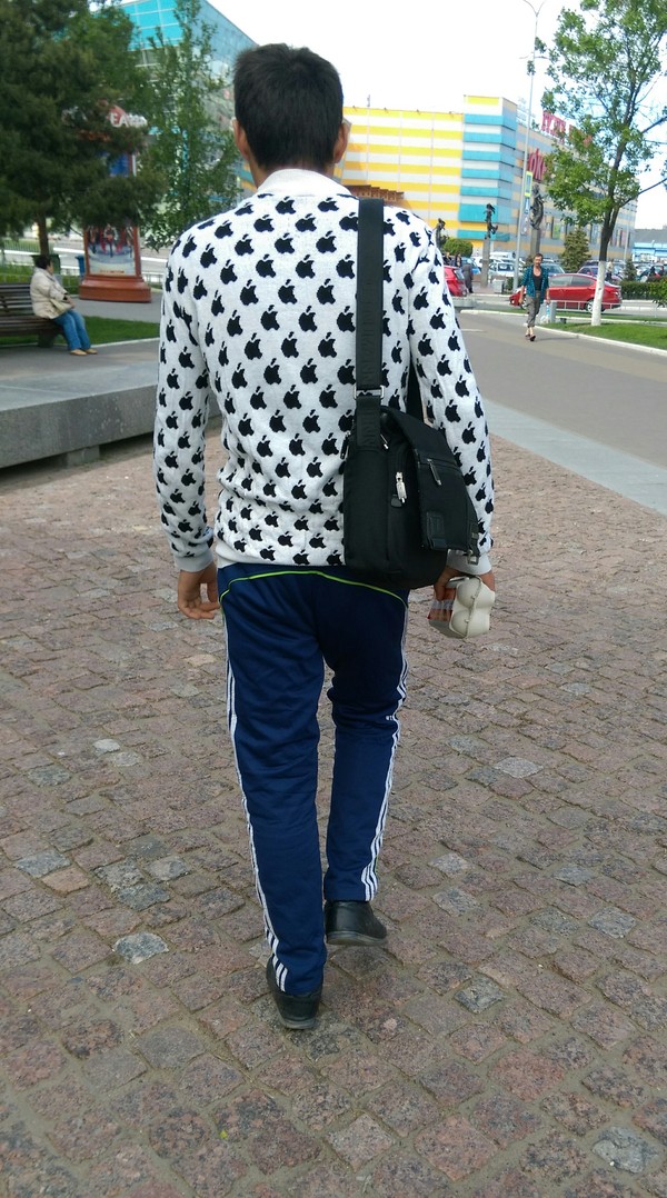 Фаната Apple видно сразу.