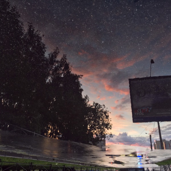 There are more stars in a puddle than in the sky - My, Saint Petersburg, Sky, Space, Puddle, Asphalt