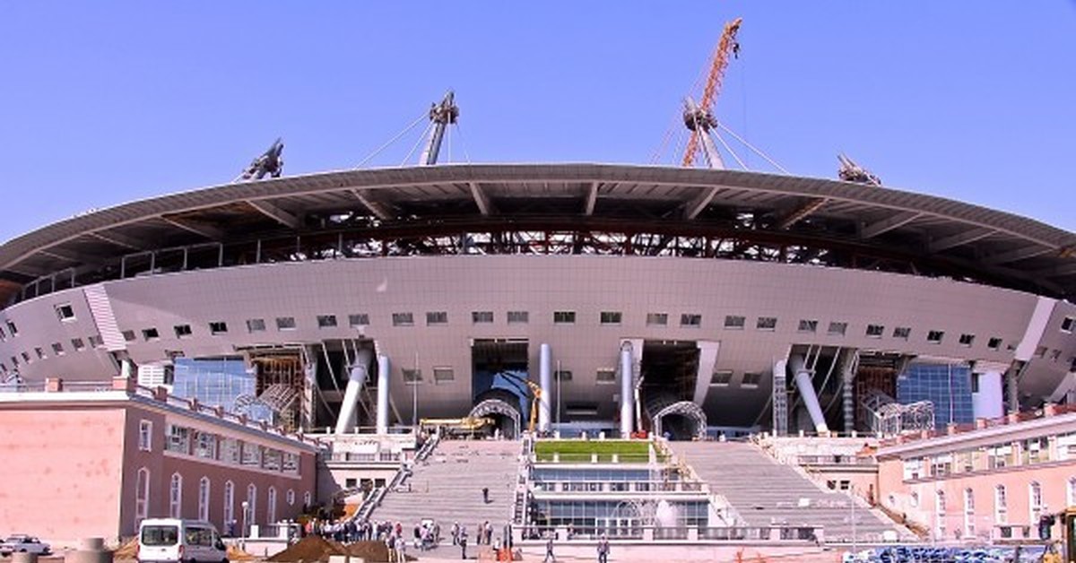 Самый дорогой стадион. Стадион Крестовский Санкт-Петербург. Строительство самого дорогого стадиона в мире. Какой стадион самый дорогой в России.