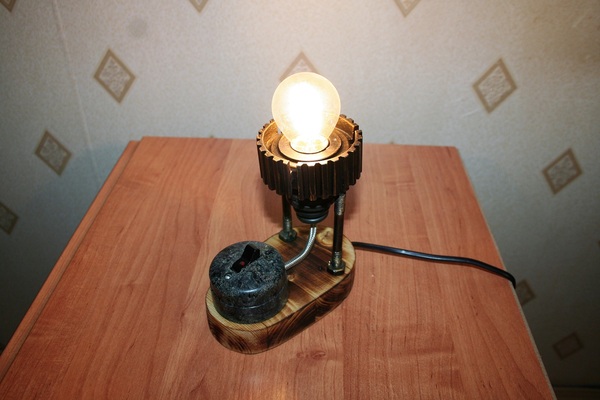 Lamp from old pieces of iron - My, Desk lamp, With your own hands, Handmade, Steampunk