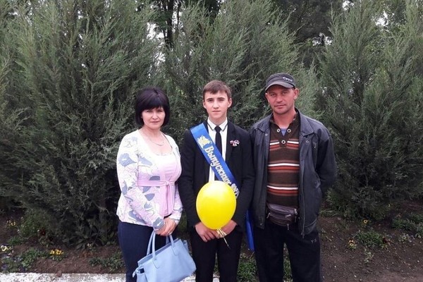 Kuban ninth-grader was not given a certificate at the graduation because of the debt for school lunches - School, Certificate, media, Media and press