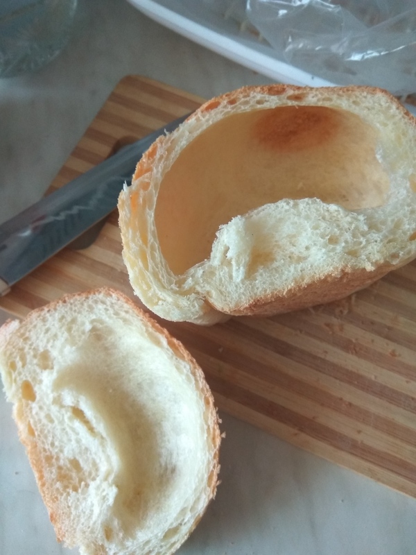 I cut myself a piece of bread and felt thrown :( - My, Bread, , Palm, Deception, Longpost