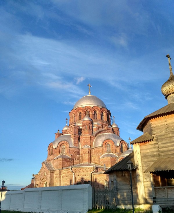 Island-town of Sviyazhsk - Monastery, Church, beauty