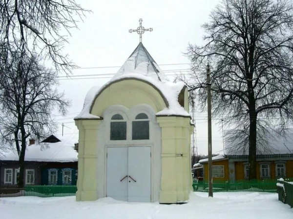 При запросе яндекс картинки (пятница бухалово), мне выдоло следующее: - Яндекс, Поисковые запросы, Картинки