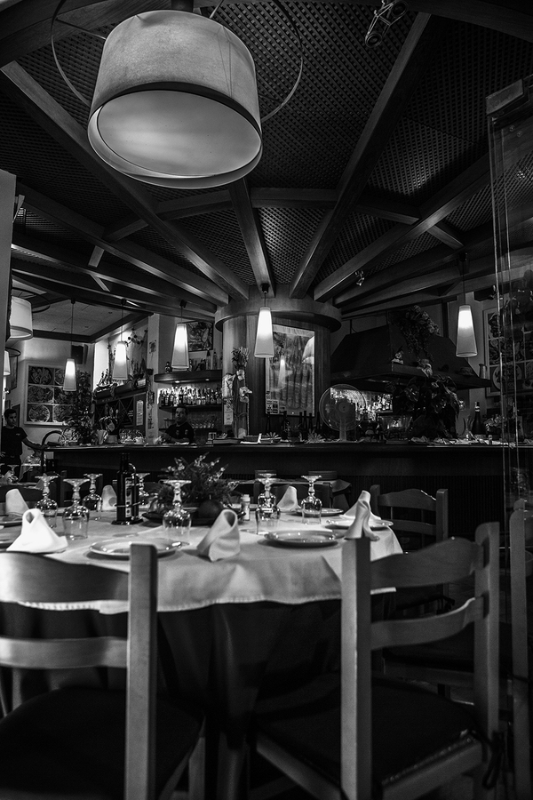 Немного ч/б на ночь глядя. Моё, Фотограф, Виталий орлинский, Черно-белое, Путешествия, Киев, Украина, Испания, Длиннопост